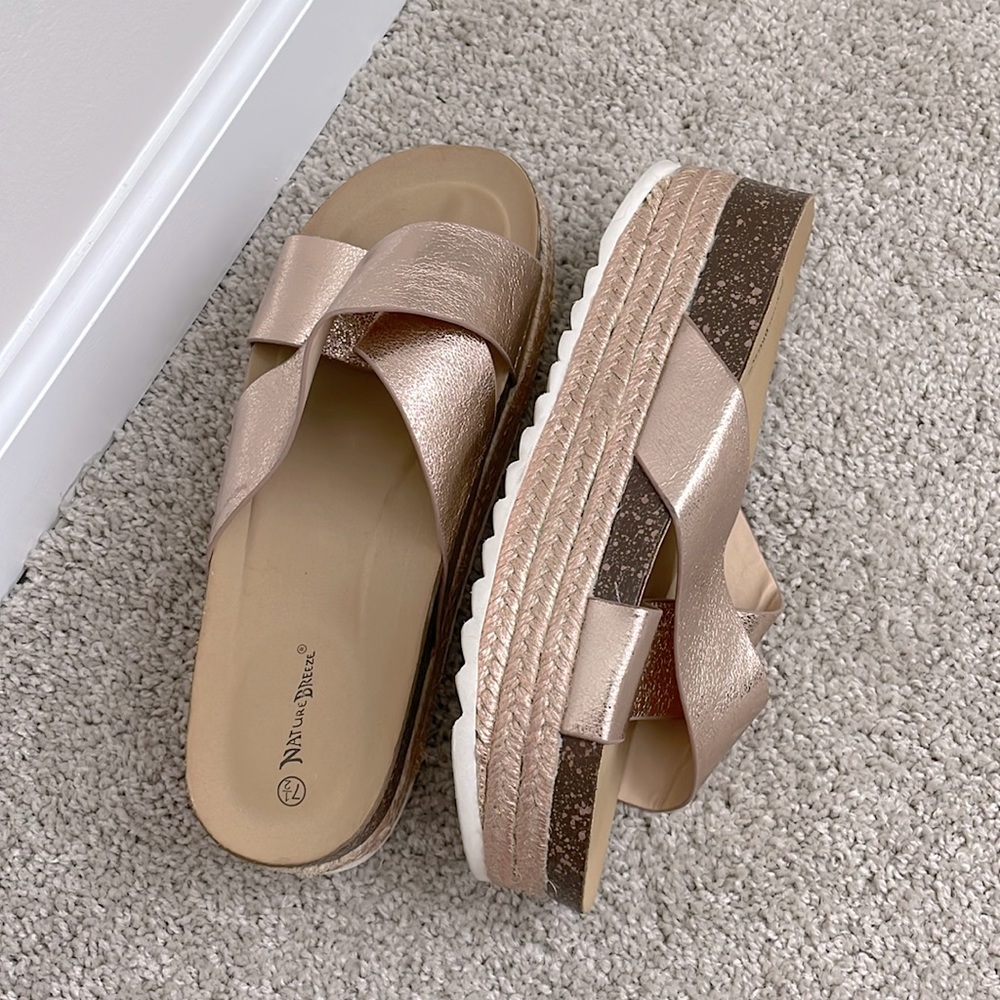Nature Breeze platform sandals